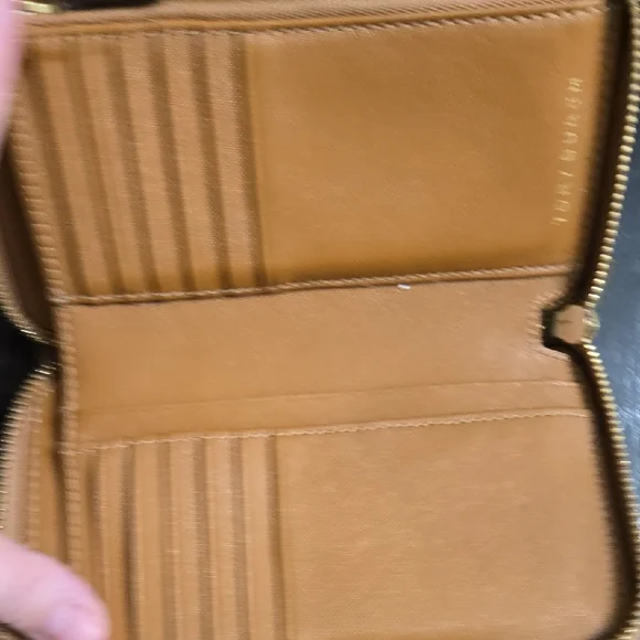 Tory Burch Brown and Cream Wallet Duo - Picture 5 of 8